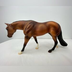 Breyer Model Horse‎ #682 CL American Quarter Horse Mare Bay Retired 2008